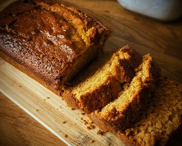 How to make Golden Syrup Cake