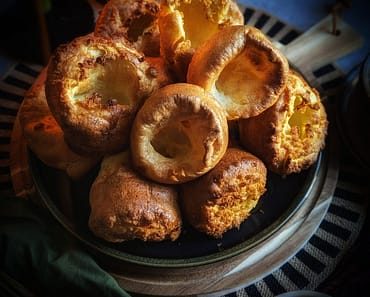 How To make a 4 Ingredient homemade Yorkshire Pudding!