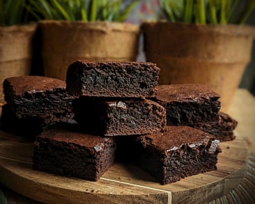 How To Make Easy Fudgy Cocoa Brownies