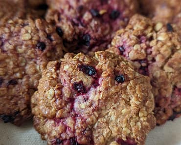 How To make Blackberry and Oat breakfast Cookies